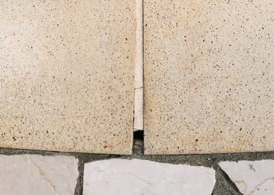 Restoration of a pool edge in concrete agglomerate